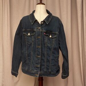 Rugged, Layering Trucker Levi's jacket with button‎ closure, chest pockets, 2XL